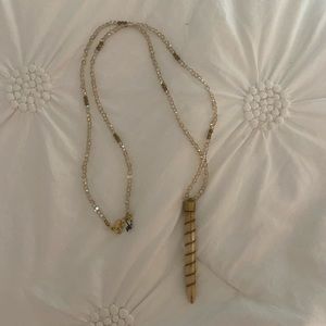 NWOT Statement necklace